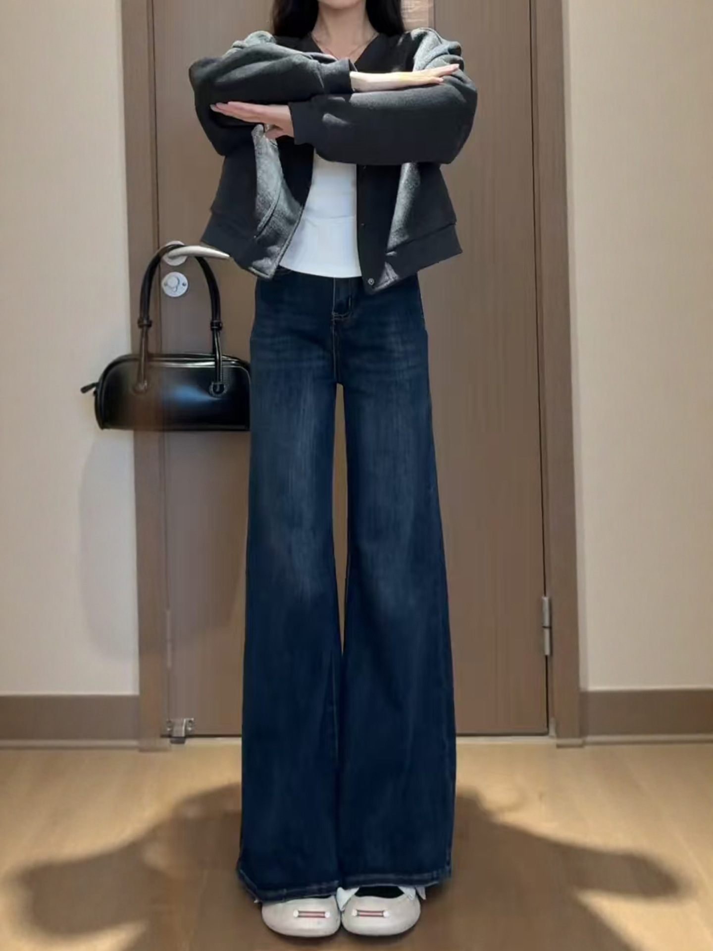 Dark blue wide-leg jeans for women, 2025 autumn new style, plus-size pear-shaped chubby girls, high-waisted, slimming, slightly flared pants pic 6