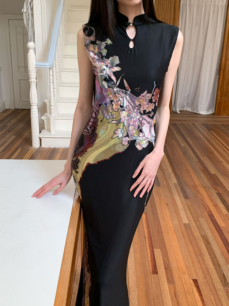New Chinese-style two-piece contrasting color cheongsam dress for women with printed fishtail vest pic 5