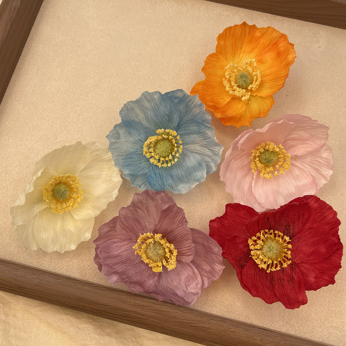 The new spring and summer faux poppy flower hair clip has a pure and elegant atmosphere. The side clip is a photo-taking hair accessory and a super fairy-like hair flower clip pic 4