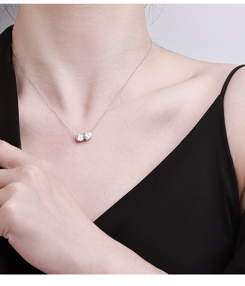 Wholesale of the new Korean version S925 sterling silver necklace for women with double heart Moissan-inlaid exquisite and personalized design pic 5