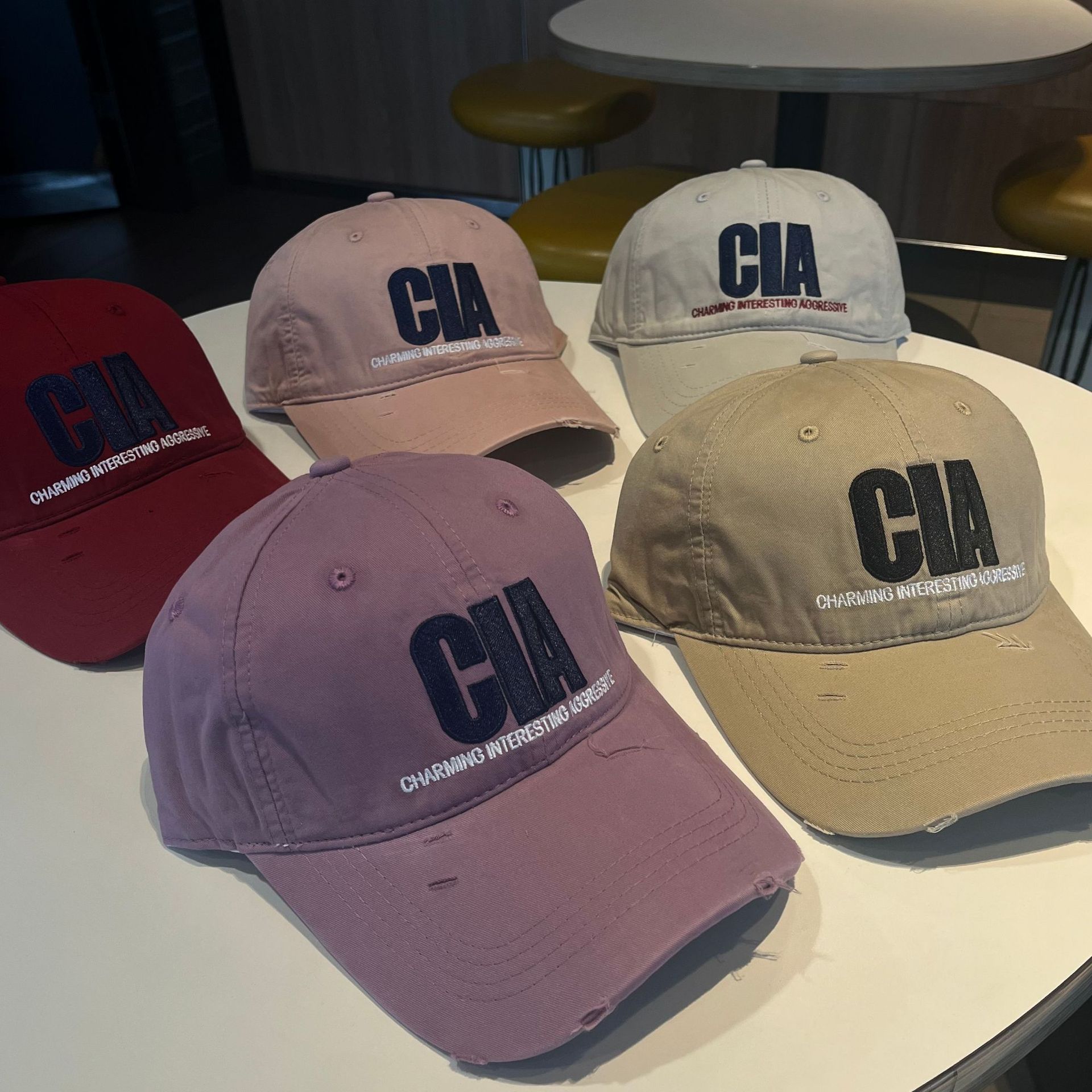 Embroidered baseball caps for men and women, ins feng shui washable caps, casual and versatile, color-blocked soft-top sunshade baseball caps, letters pic 3