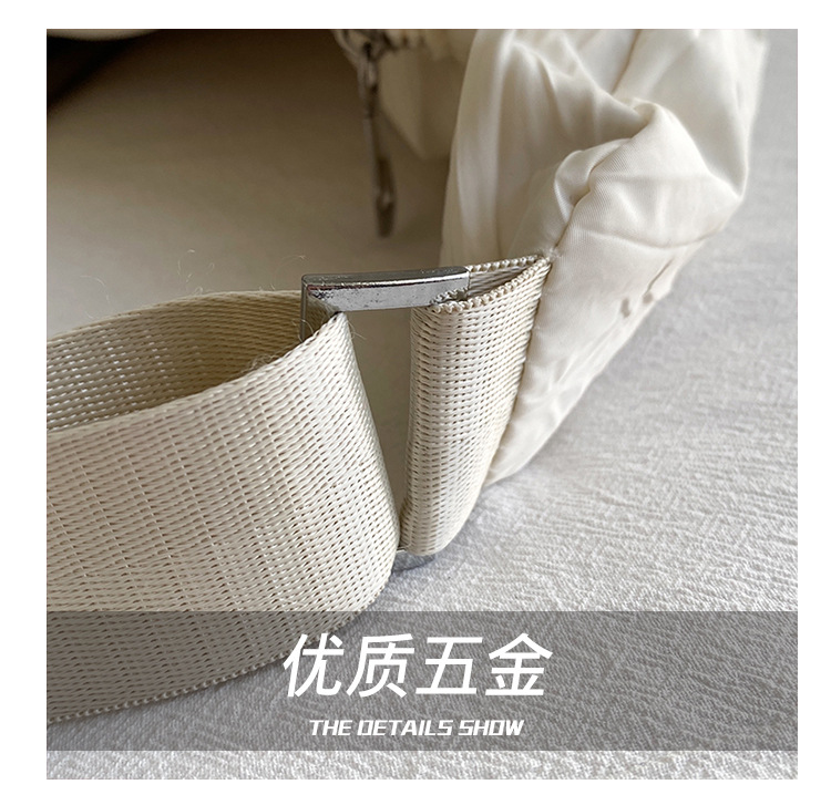 新品褶皱半月包简约时尚斜挎包大容量潮搭单肩包慵懒风都市休闲包详情7