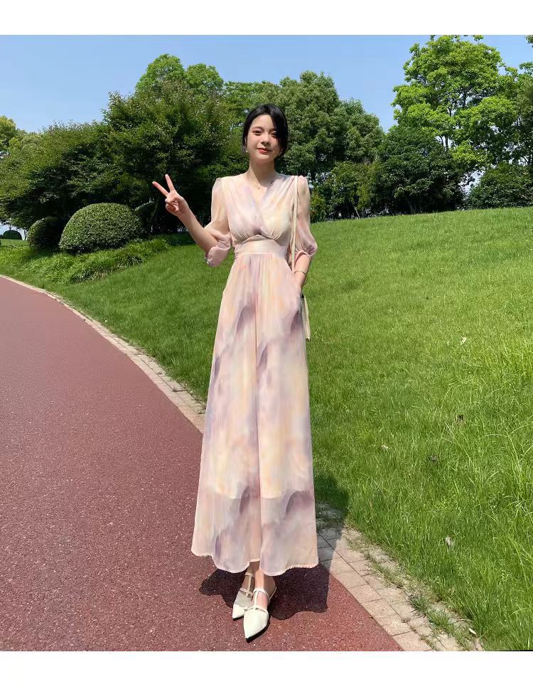 碎花连衣裙女2025夏季新款设计感气质收腰显瘦茶歇法式系带长裙子详情1