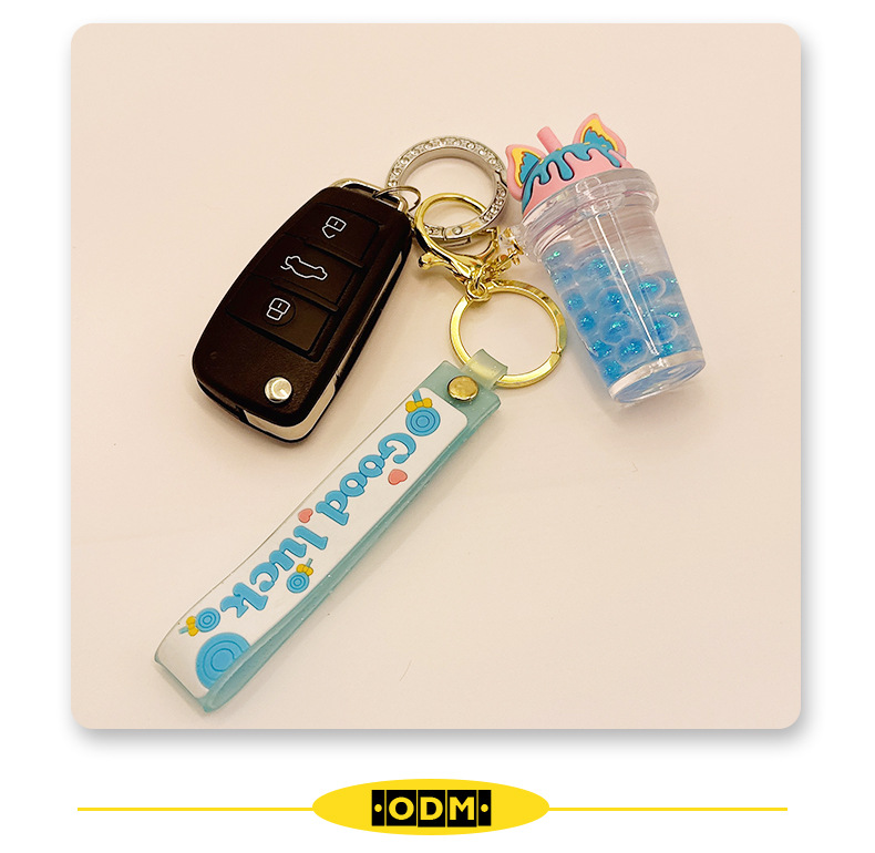 Acrylic oil-impregnated sand keychains, bag pendants, cute car key chains, hanging ornaments, wholesale of small trinkets for street vending pic 9