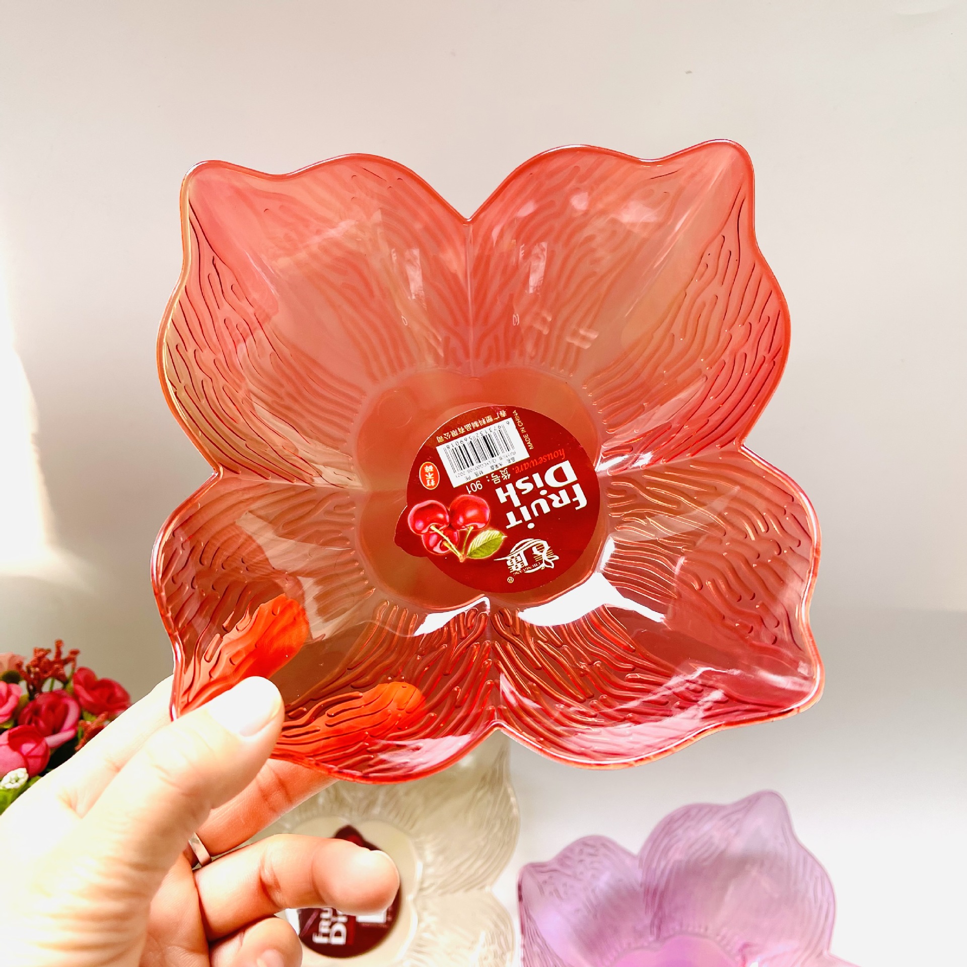 【 Zone 3-7 】 Square petal plate 10/ bag 720/ box Lace fruit plate Transparent Candy Plate Petal Snack plate Plastic plate 1 yuan 2 yuan Source New material fruit plate wholesale pic 3