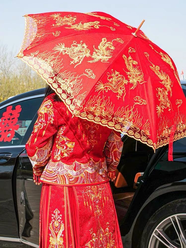 国潮1婚庆新娘伞红伞结婚用品红色雨伞长柄大红色订婚出嫁蕾丝花边红伞详情25