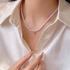 This light luxury, niche and high-end silver pearl necklace with a few taels of pearls is fashionable, versatile and elegant. It is a popular collarbone chain pic 7