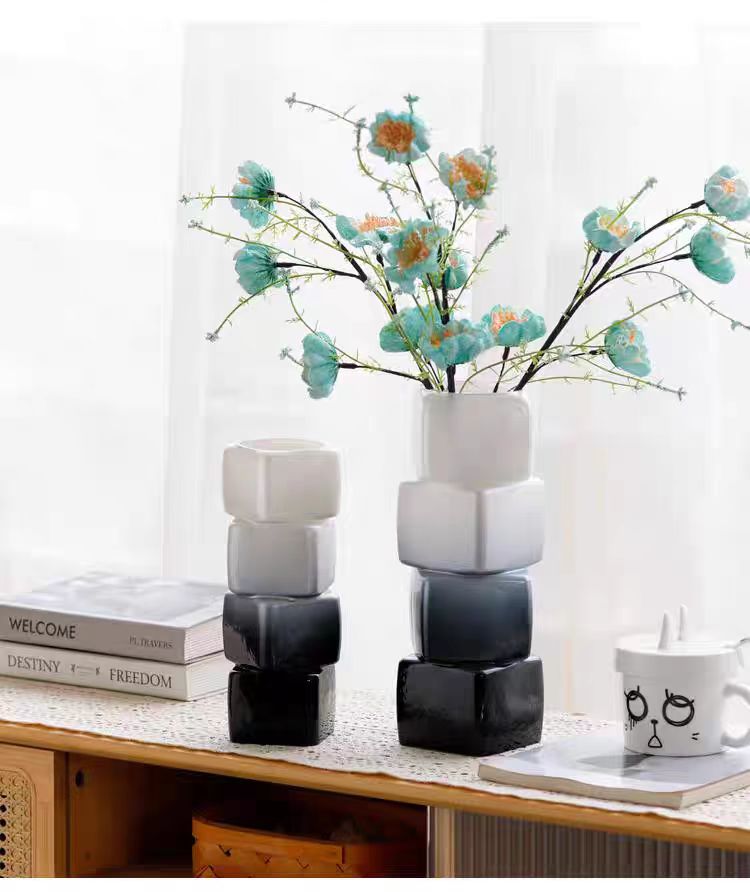 Artistic vase, glass, high-end French vintage, creative geometric table decoration, living room flower arrangement, creative display piece pic 10
