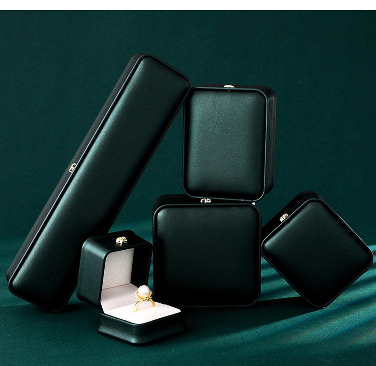 In-stock crown buckle jewelry boxes, high-end jewelry storage boxes, wholesale jewelry boxes, ring, necklace boxes, bracelet boxes pic 17