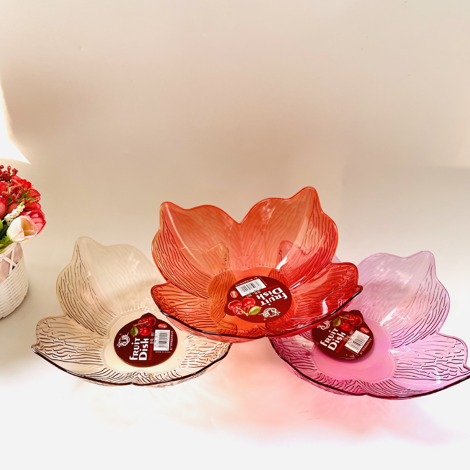 【 Zone 3-7 】 Square petal plate 10/ bag 720/ box Lace fruit plate Transparent Candy Plate Petal Snack plate Plastic plate 1 yuan 2 yuan Source New material fruit plate wholesale pic 6