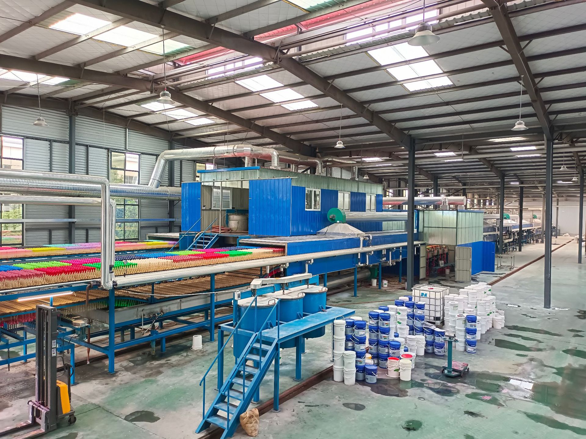 好润厂家10寸2.4克尾巴气球串条链婚房布置生日派对商场教室装饰详情15