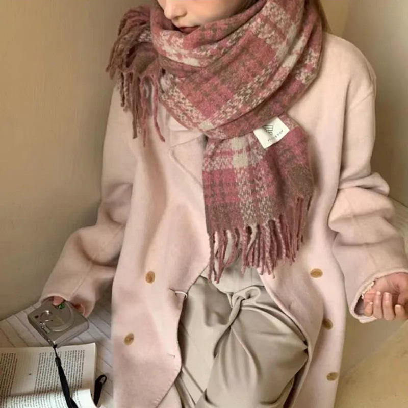 新款直播爆款甜美百搭粉色格子软糯学生格子围巾冬季保暖流苏披肩详情1