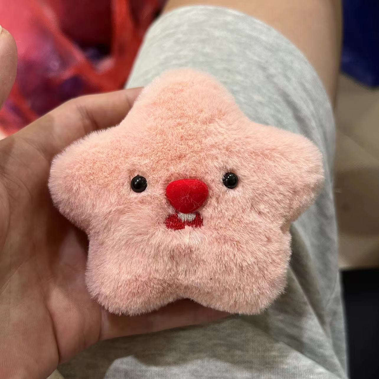 吱吱叫公仔小挂饰包包挂件卡皮巴拉星星挂件钥匙扣背包挂坠小挂件详情6