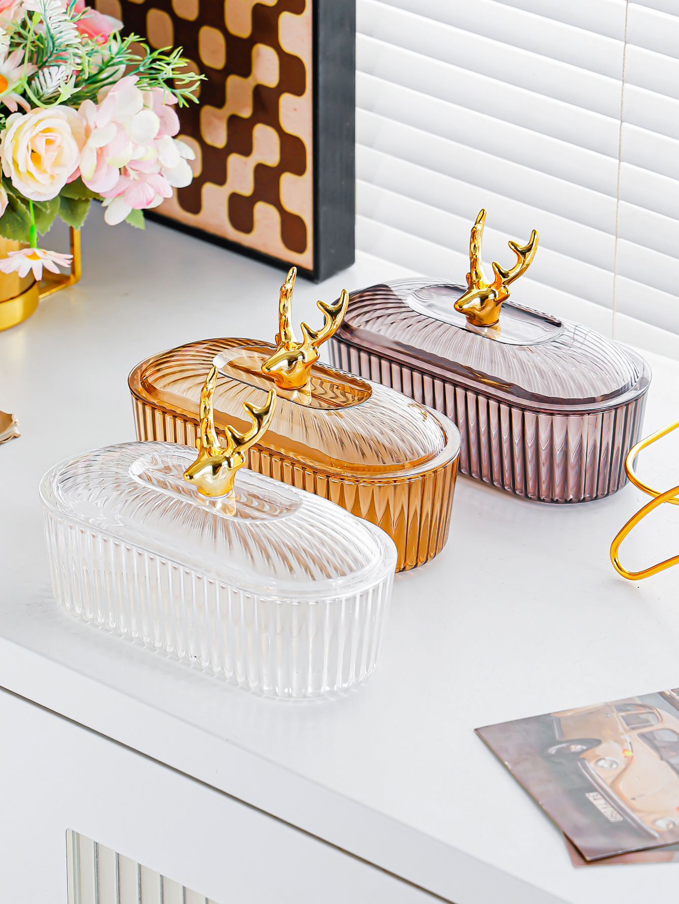 Light luxury dried fruit plate, fruit platter, light luxury household snack plate, ironwork rack, commercial and hotel snack plate, compartments fruit plate pic 6