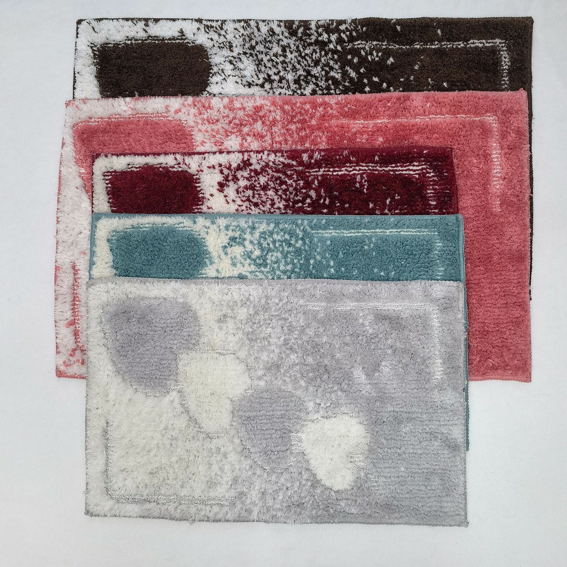 超纤雪花渐变四个爱心型防滑吸水脚垫TPR卧室入户门口浴室客厅垫详情2