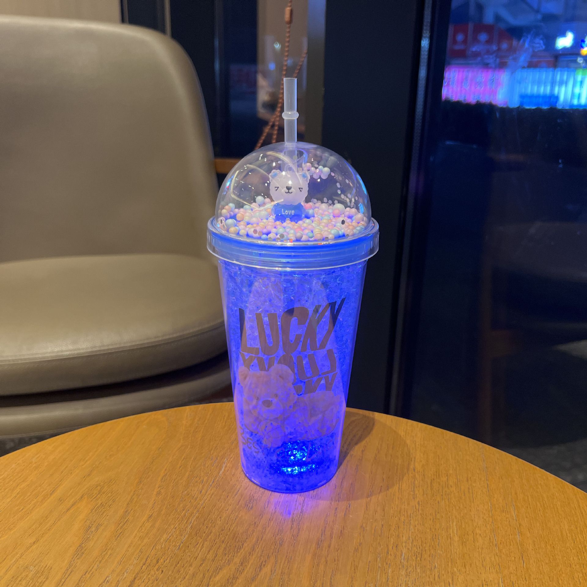 跨境新款卡通小熊杯双层塑料水杯可爱儿童便携高颜值吸管杯碎冰杯详情18