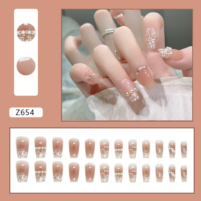 Gentle and fair spring, little Chanel style pearl nail art, cute short ballet nail, wearable nail art piece wholesale pic 17