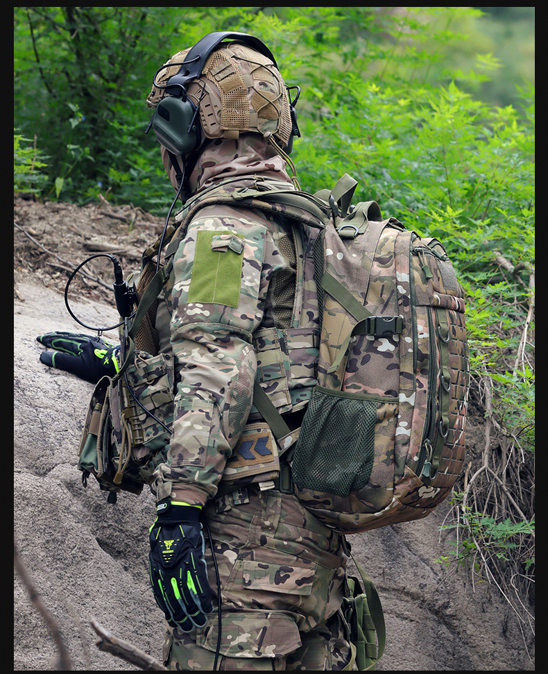 跨境工厂户外多功能战术防水背包特战应急徒步旅行登山迷彩双肩详情25