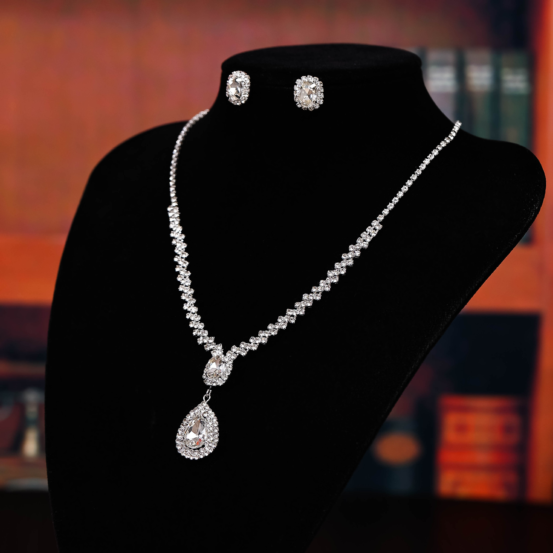 欧美跨境爆款项饰耳饰套装派对宴会珠宝饰品新娘婚礼水钻项链耳环详情8