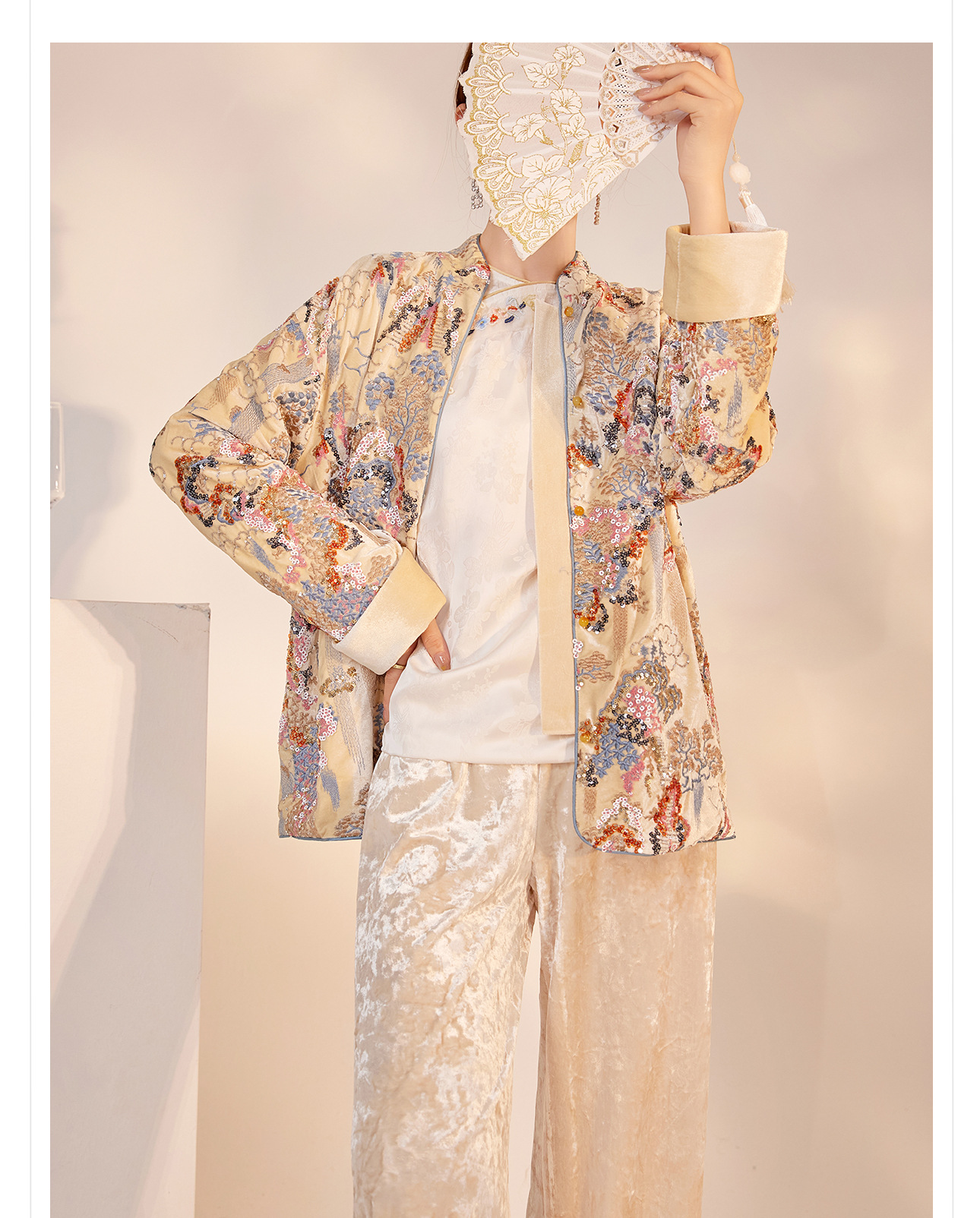 New Chinese-style top for women in the autumn and winter of 2025, featuring a heavy sequined embroidery design on cotton-padded jackets pic 5