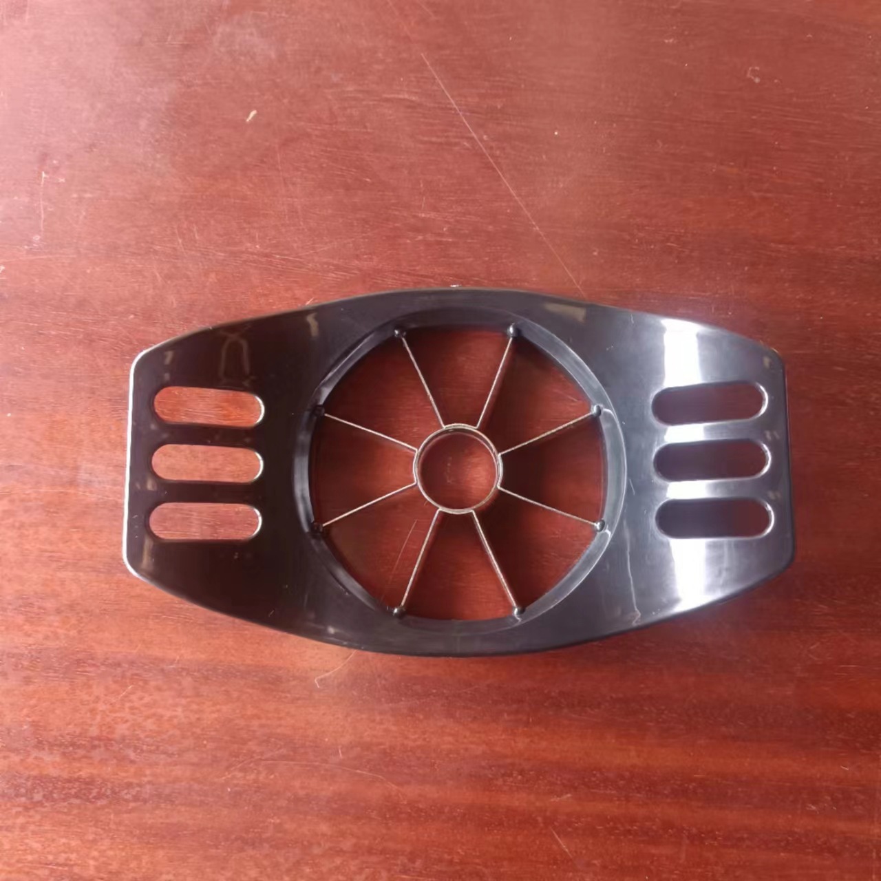 跨境专供现货塑料苹果核去除器水果分离切割器厨房不锈钢小型工具日用百货详情11