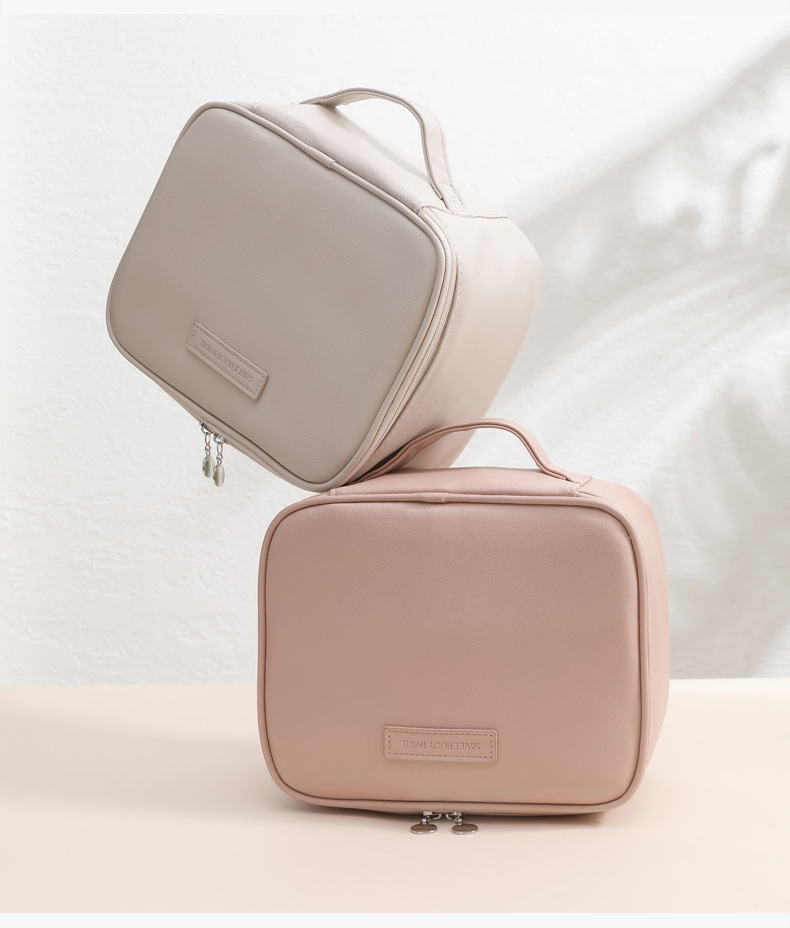 New light luxury makeup bag, portable large-capacity travel toiletry bag, multi-compartment hand-held cosmetics and makeup bag pic 14