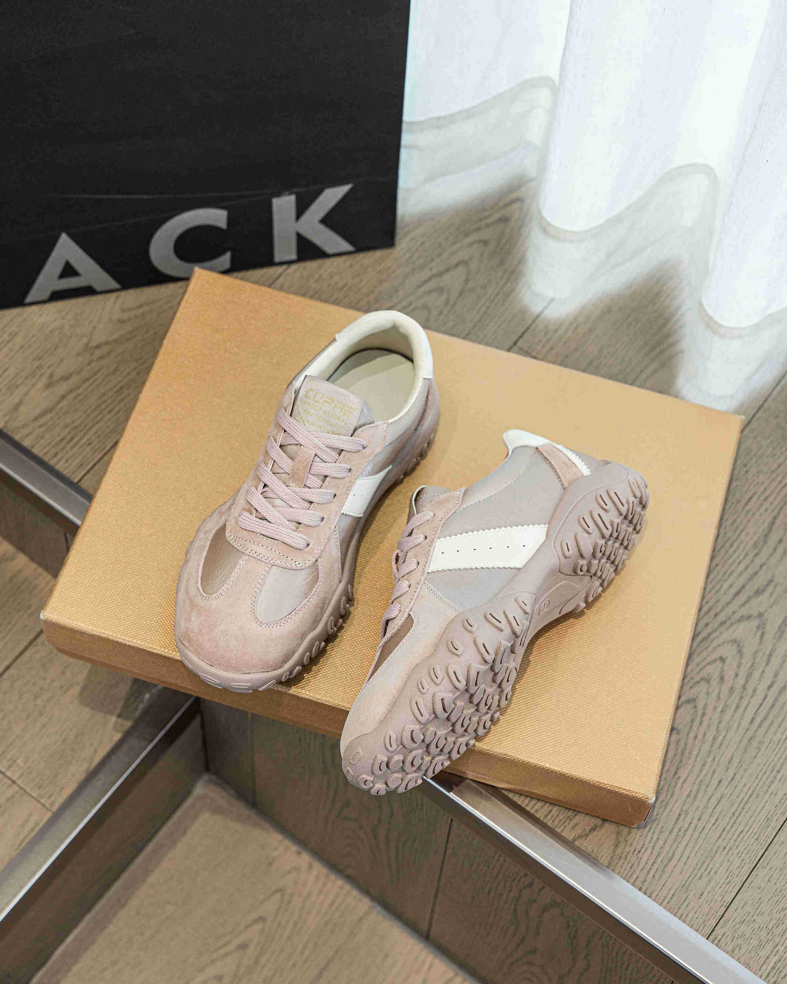 A new type of leather anti-slip and versatile De Xun shoes for women with soft soles, 56002, which can increase height by 7 cm pic 22