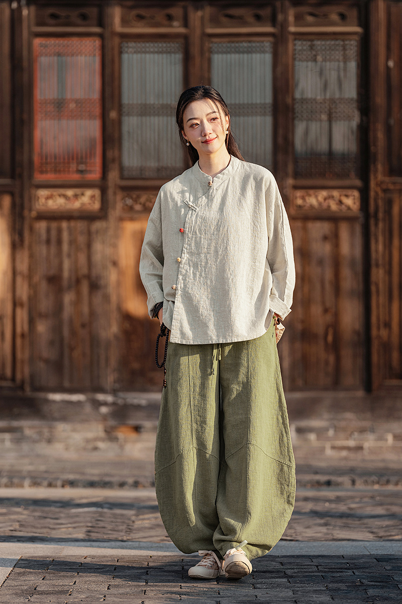 2025春夏新款棉麻女装复古立领偏襟拼色砂洗盘扣上衣长袖女式衬衫详情8