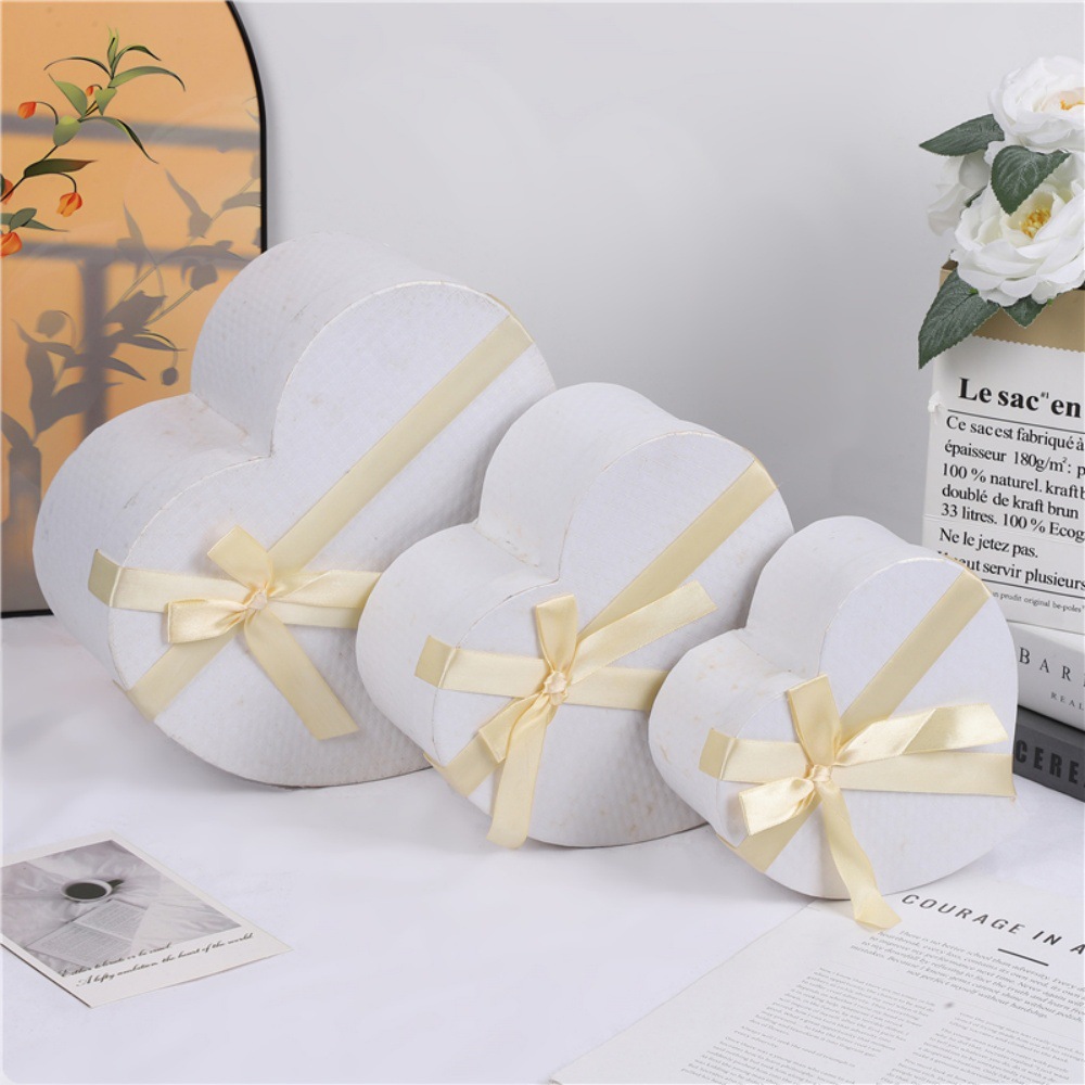 En stock cinta arco caja de embalaje de regalo forma de corazón creativo conjunto de tres piezas san valentín cumpleaños caja de regalo amor pic 14
