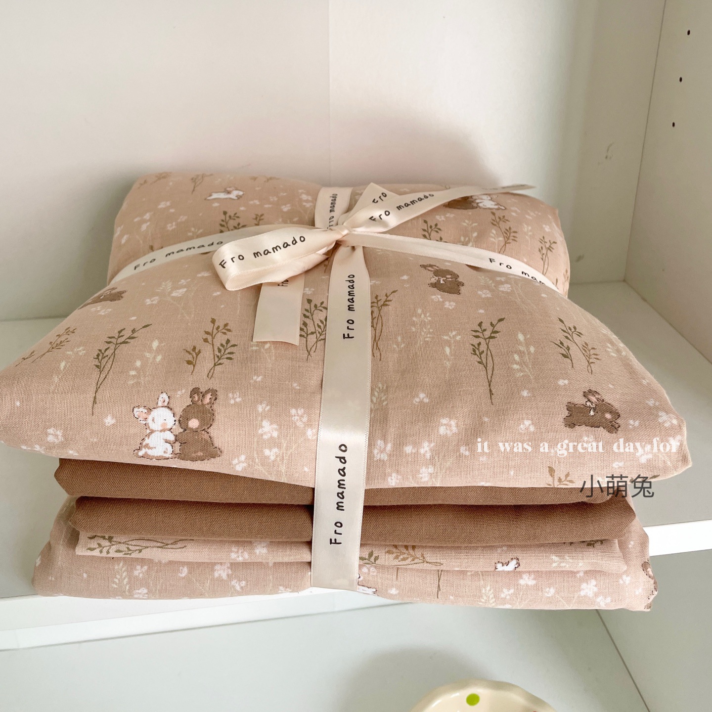 A set of three or four pieces with fresh small floral print double-layer yarn, pure cotton soft naked sleeping quilt cover and cartoon bedding pic 70