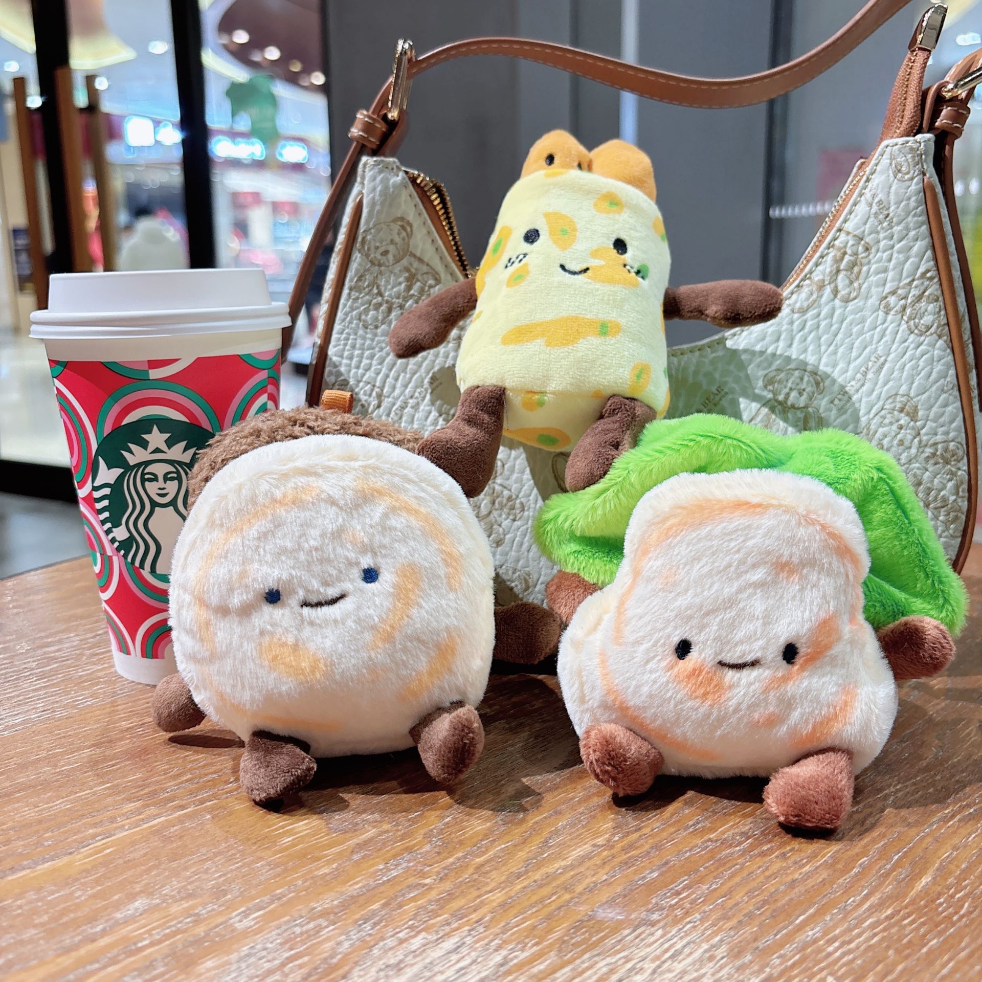 创意水果美食毛绒钥匙扣肉夹馍卡通儿童书包钥匙链可爱少女包挂饰详情7