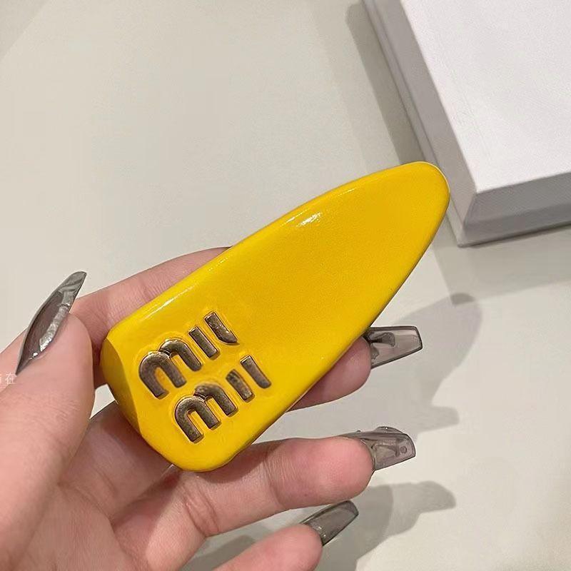 Korean version miumiu hair clips, spring clips, bangs clips, headwear, hair clips, broken hair, side bye-bye clips for girls pic 9