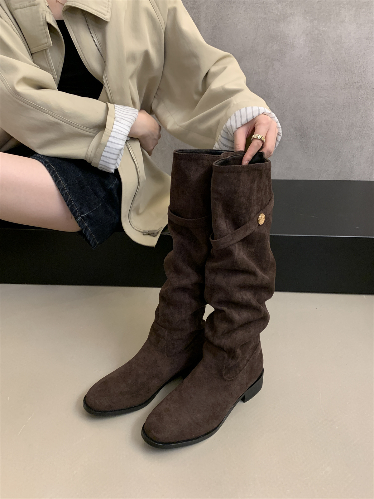 绒面瘦瘦靴卡其色堆堆骑士靴女2025新款秋冬季显瘦高筒粗跟长靴子详情15