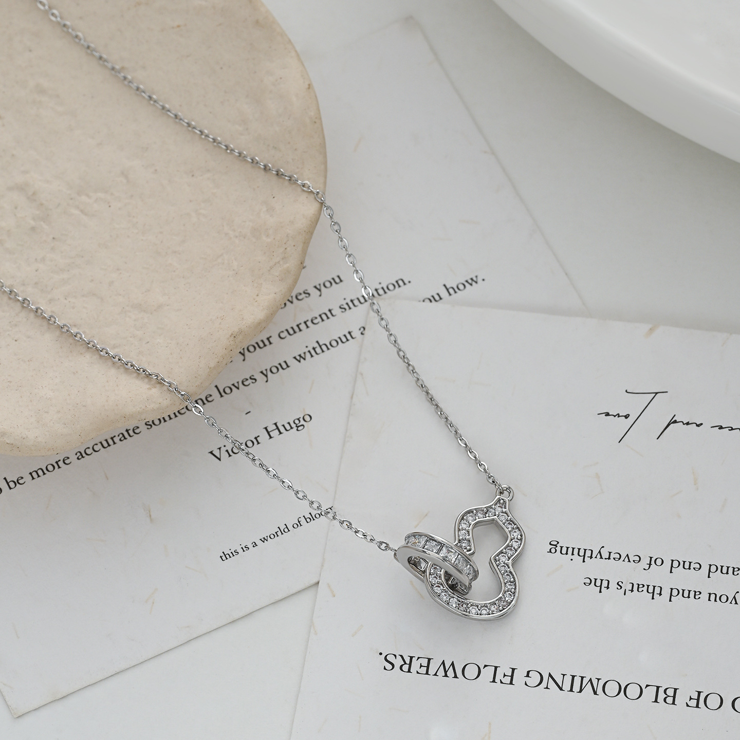 真金电镀微镶锆气质锁骨链女小众设计感新中式风葫芦项链精致颈链详情7