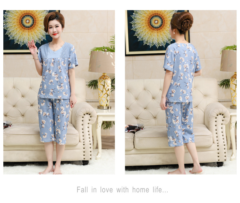 Middle-aged and elderly women wear summer short-sleeved, thin cotton clothes. Middle-aged women wear summer round-neck home clothes. Grandmothers and the elderly pic 13