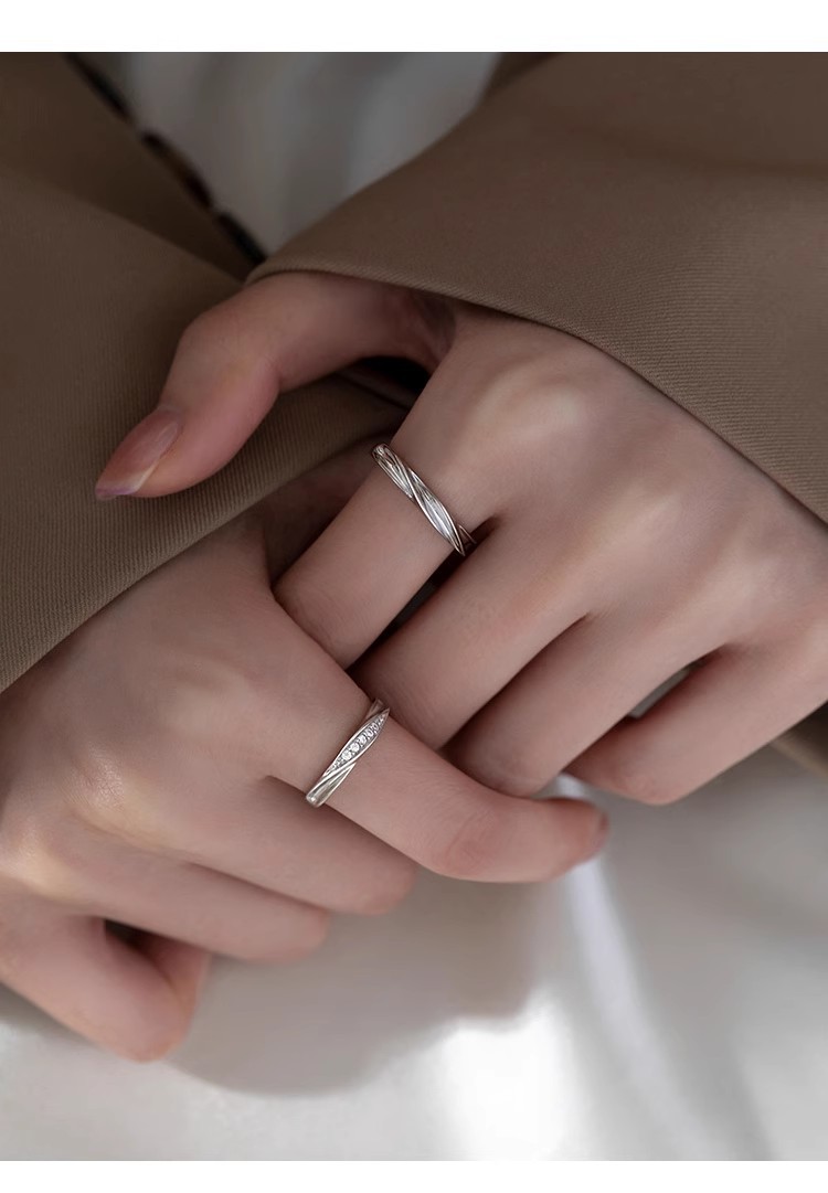 莫比乌斯情侣戒指情侣对戒情侣款一对男女小众高级轻奢设计感素圈详情7