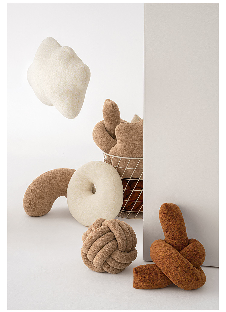 The quirky and irregular-shaped teddy plush pillow, the cream Ins-style decoration of the homestay, and the high-end sofa cushion waist are selling well on Amazon pic 12