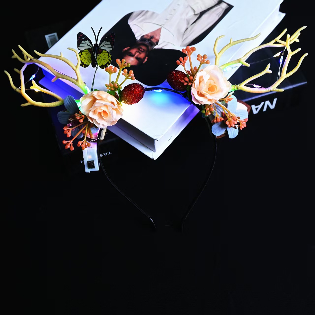 Big antler headbands, night market, glowing toys, shining headbands, Christmas reindeer flower fairy headwear wholesale pic 3