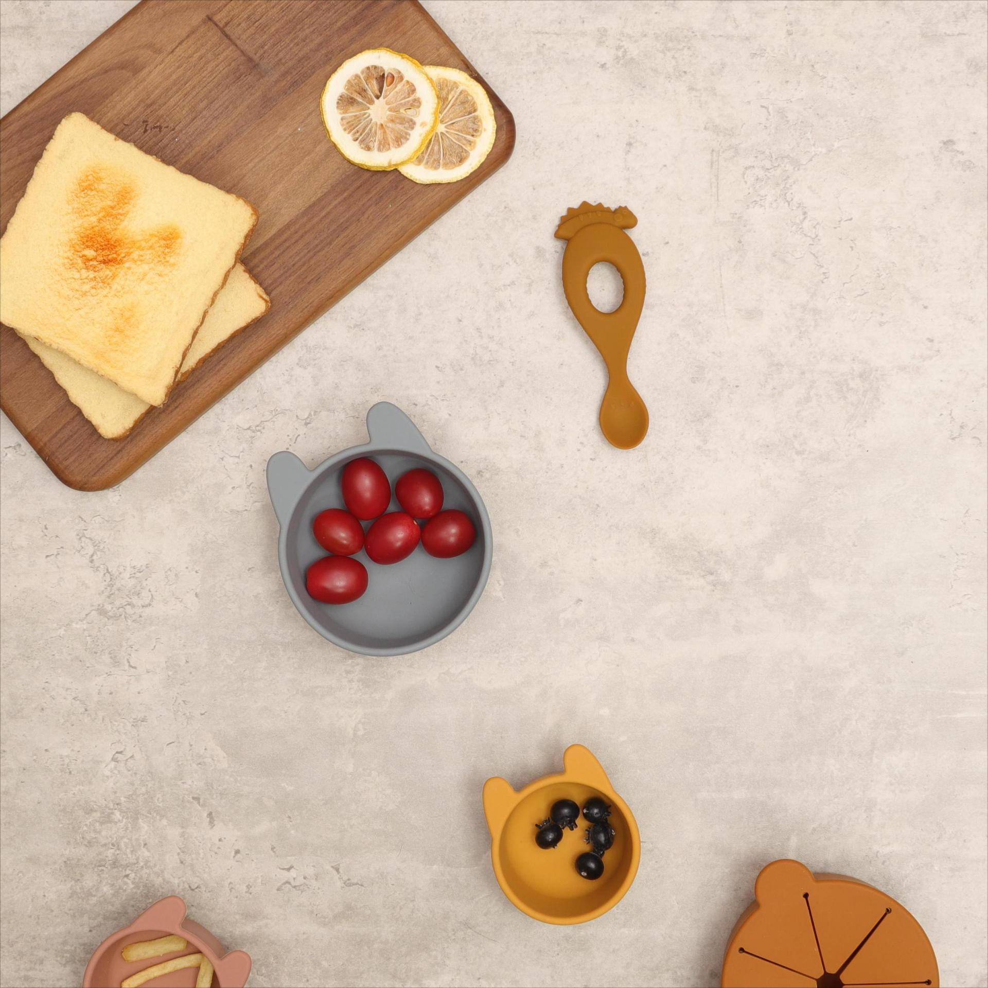 工厂现货宝宝木柄硅胶餐具套装宝宝辅食勺子婴儿喂饭勺叉详情7