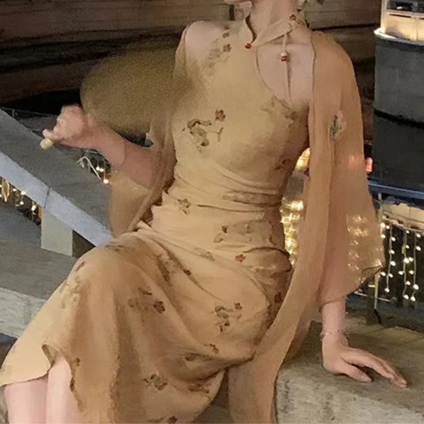 A new Chinese-style retro improved cheongsam dress for women in the summer of 2025, featuring a cinched waist and a slimming look pic 4