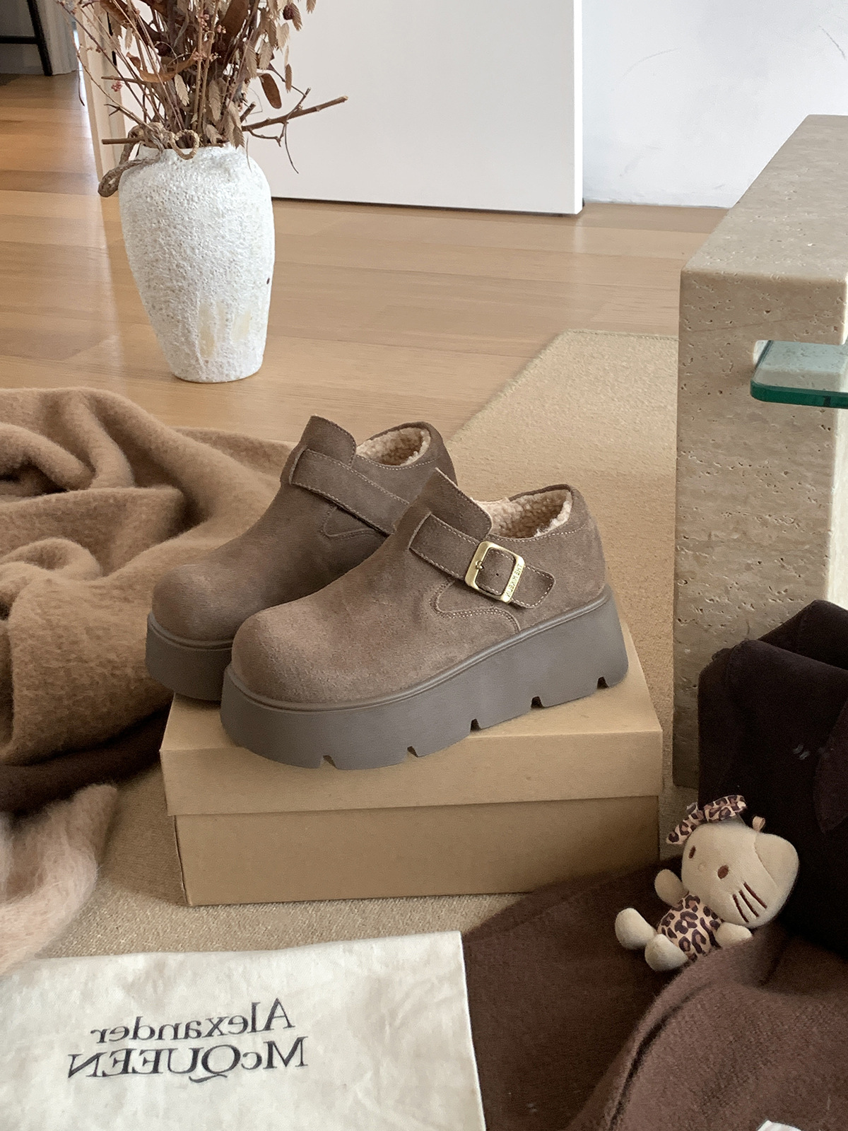 MARCO&JOYCE厚底增高勃肯鞋女冬季新款加绒松糕一脚蹬乐福鞋单鞋详情9