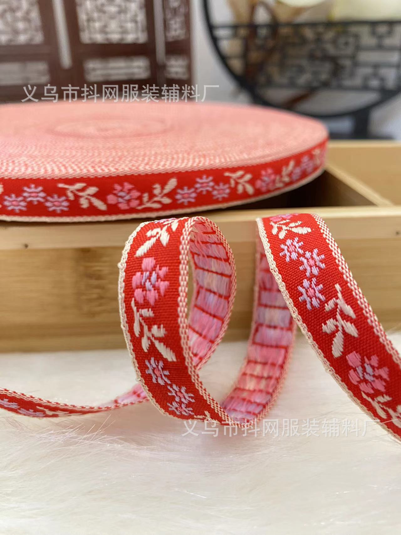1.0-1.7厘米大红色中国风喜庆织带蝴蝶结少数民族服装辅料批发详情8