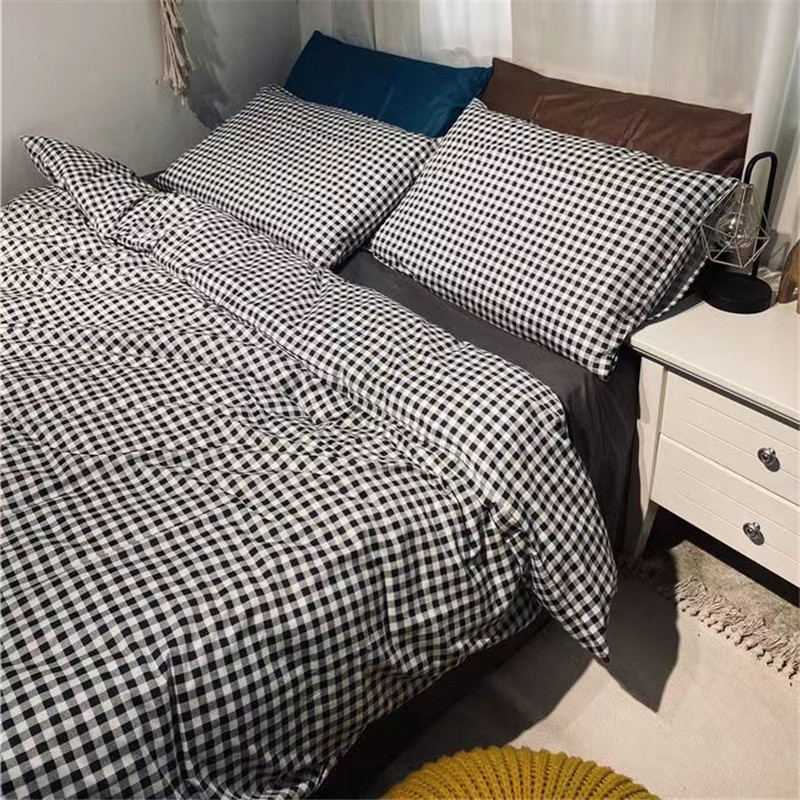 Classic checkered bed sheet and quilt cover four-piece set, student dormitory checkered bedding pic 1