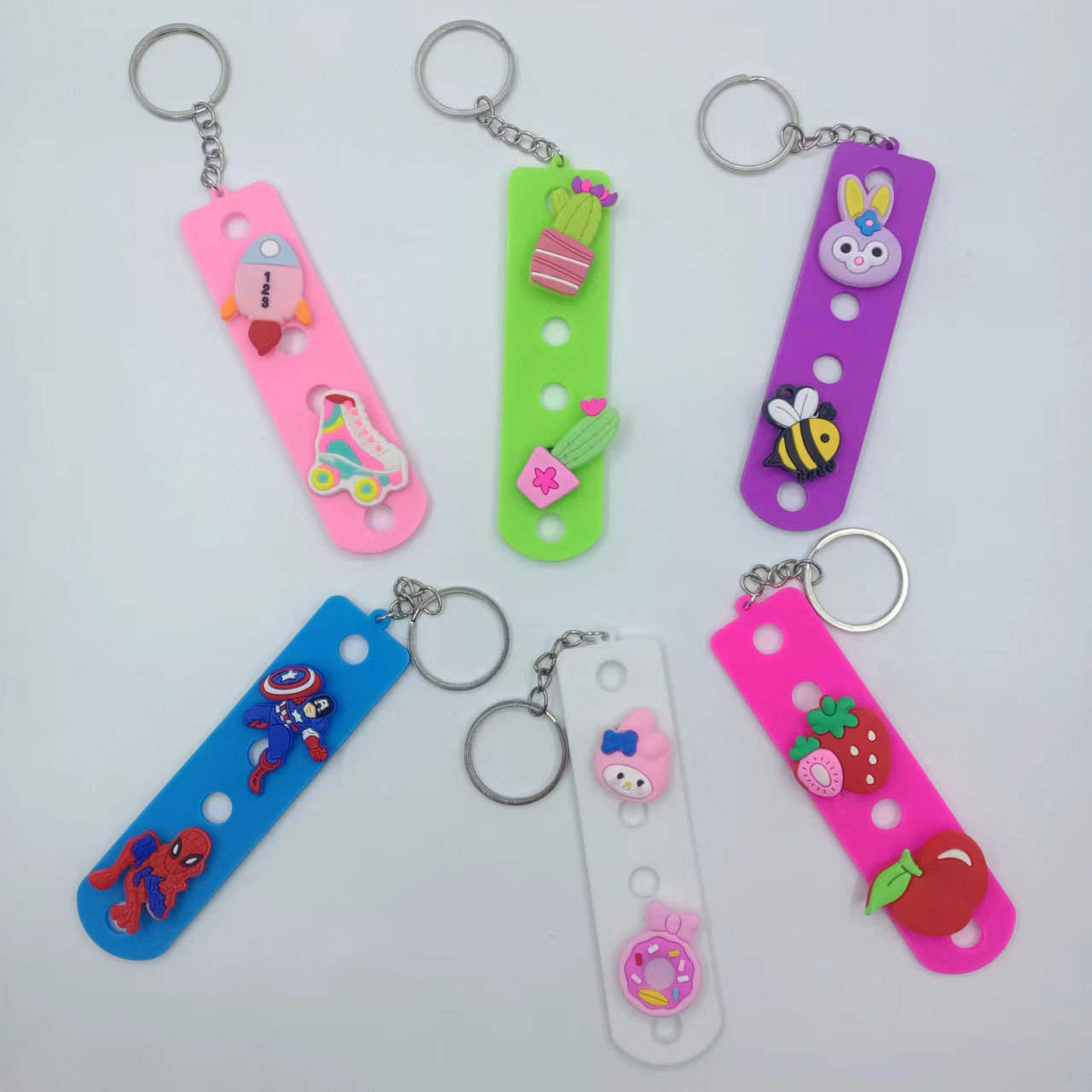 新款diy钥匙扣厂家洞洞钥匙扣卡通挂饰个性PVC钥匙板挂件装饰品配详情6