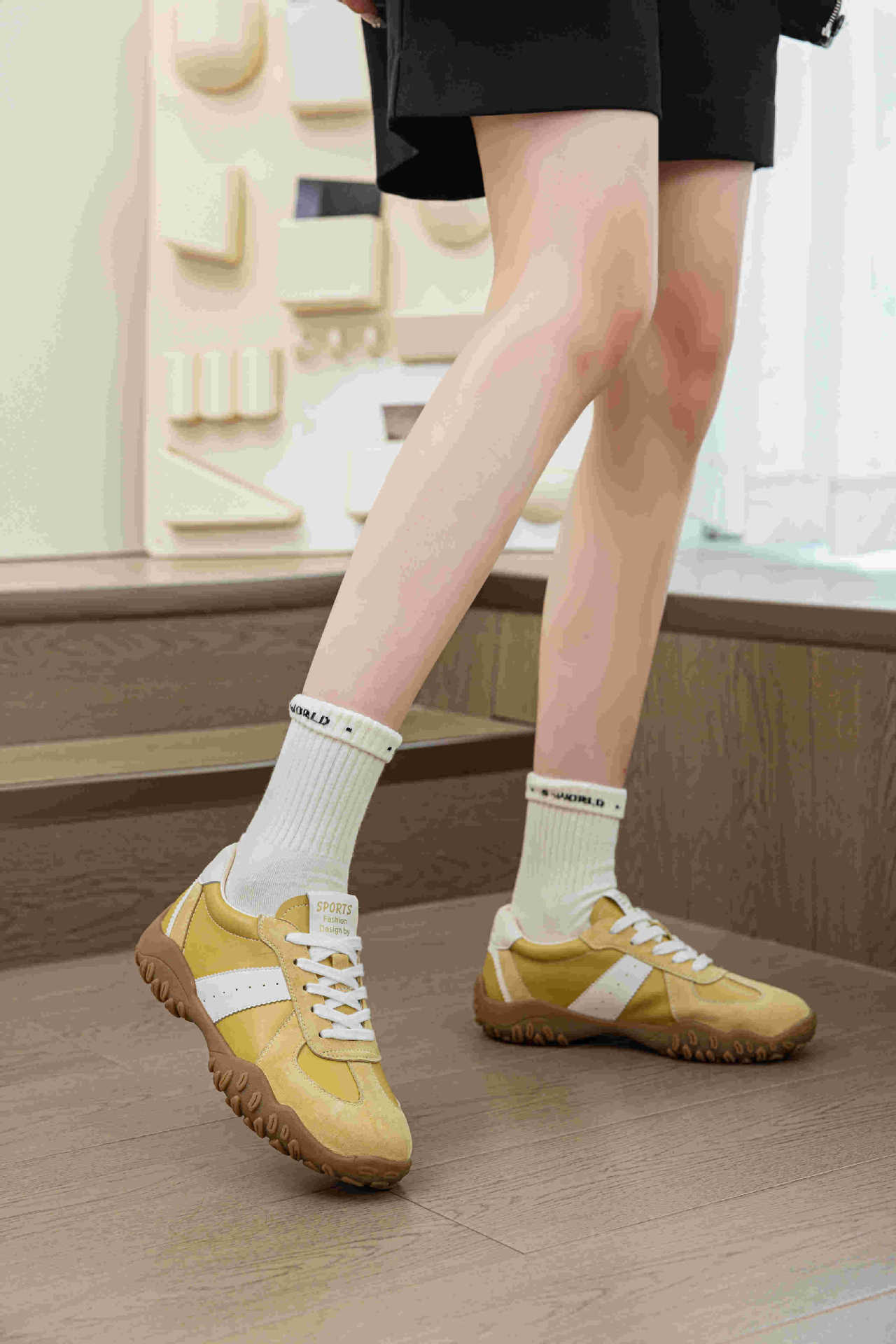 A new type of leather anti-slip and versatile De Xun shoes for women with soft soles, 56002, which can increase height by 7 cm pic 12