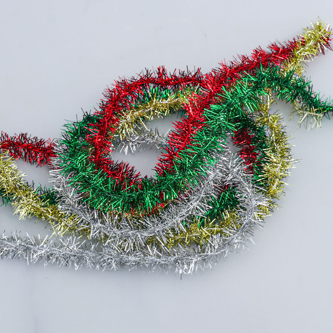 Cross-border Christmas festival colorful festival decorations, gold and silver colored strips, handcrafted strings, woolen strips, Christmas threads, scallion strips pic 4