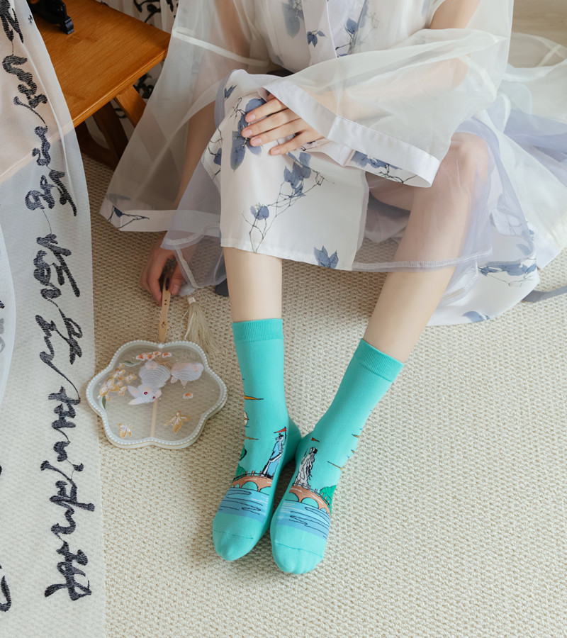 国潮袜子女原创设计古风水墨画AB鸳鸯女棉袜敦煌飞天白蛇传潮流中筒袜详情17