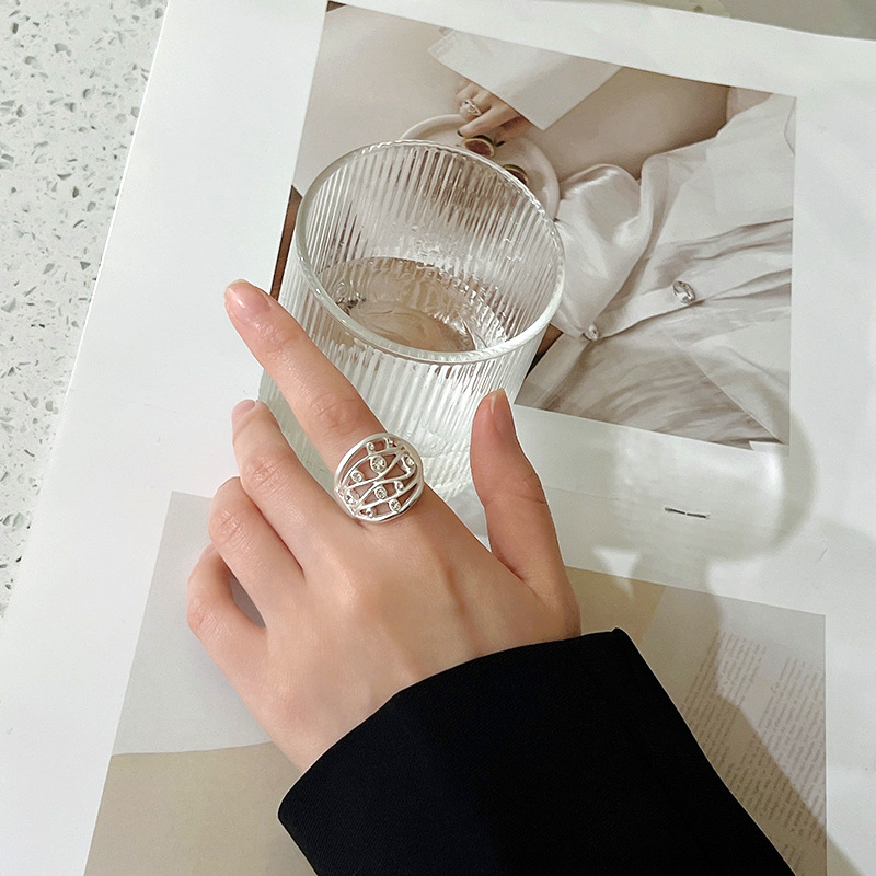 Amazon Cross-border exclusive high-end hollowed-out retro loose-fitting rings and jewelry, fashionable and trendy wholesale from Europe and America pic 11