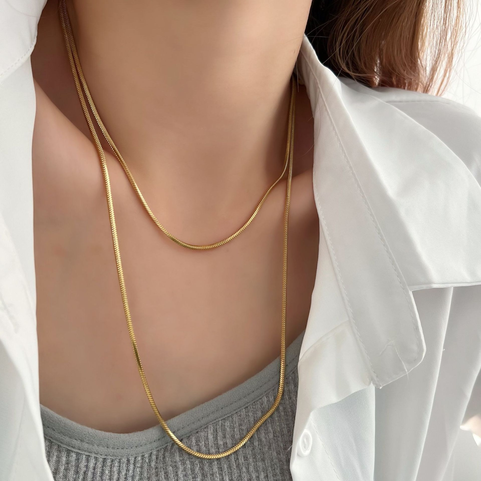 Super-long snake bone chain titanium steel three-dimensional minimalist long light luxury sweater chain double-layer layering versatile collarbone chain pic 5