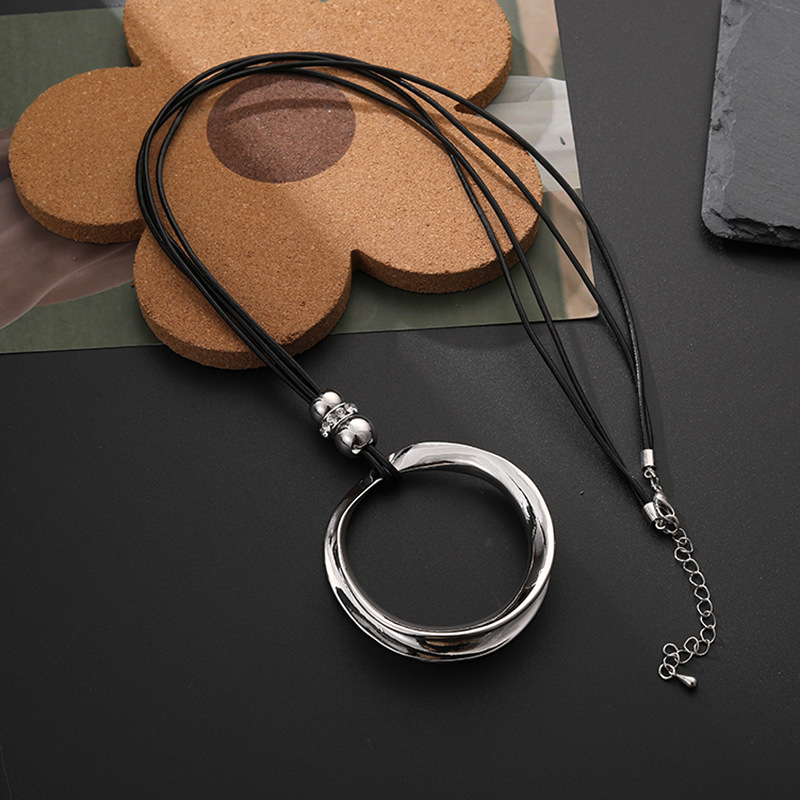 速卖通热卖新款长款毛衣链圆形跨境复古女士时尚金属吊坠项链批发详情13